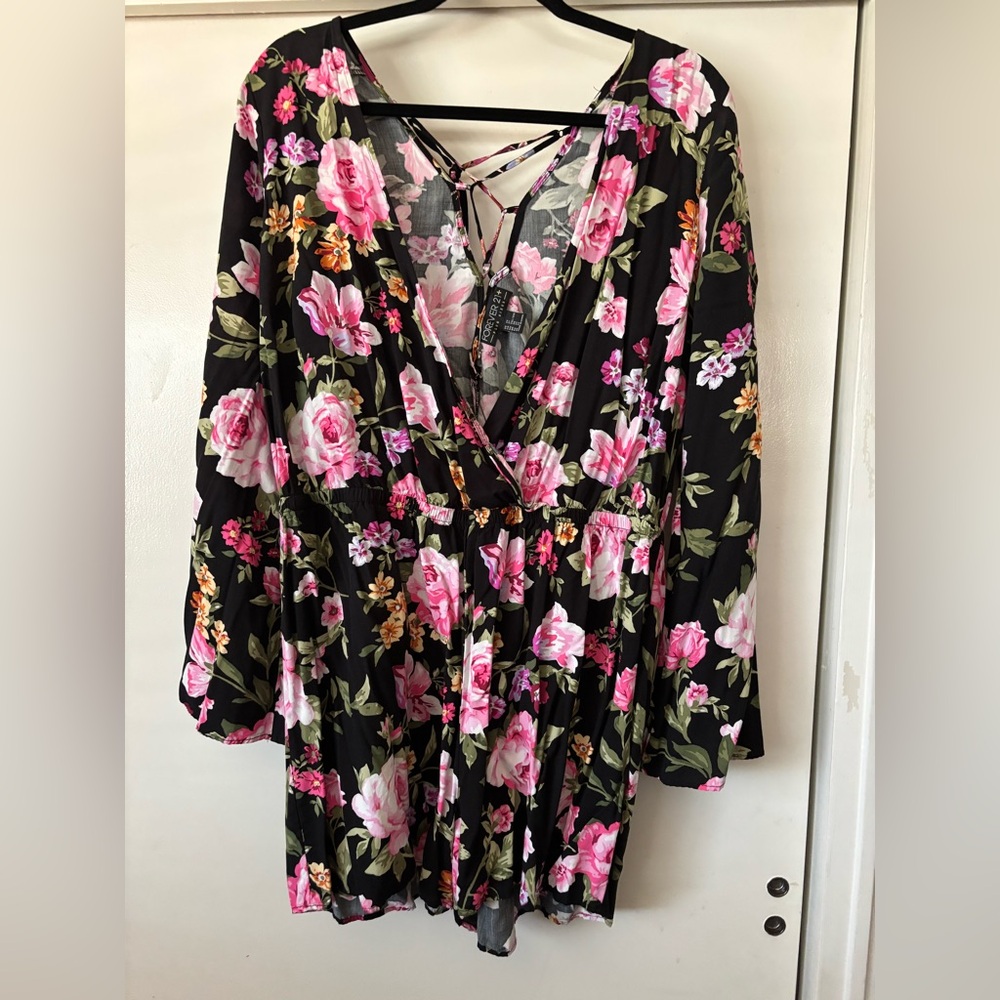 Forever 21 Plus Black and Pink Floral Print Romper Women’s 2X